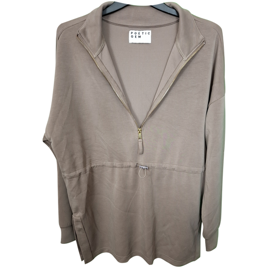 Woman's Casual/Sport Top