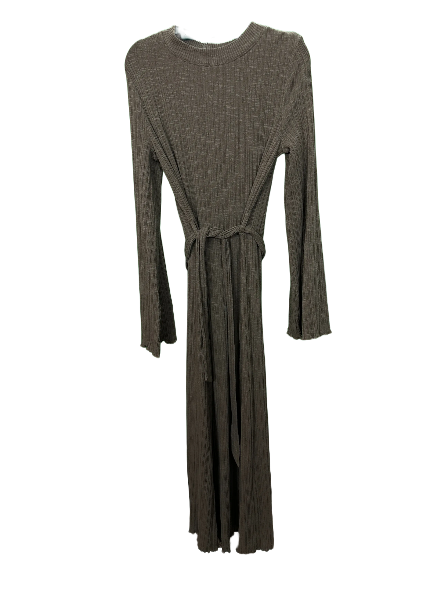 Womans long sleeved ribbed dress