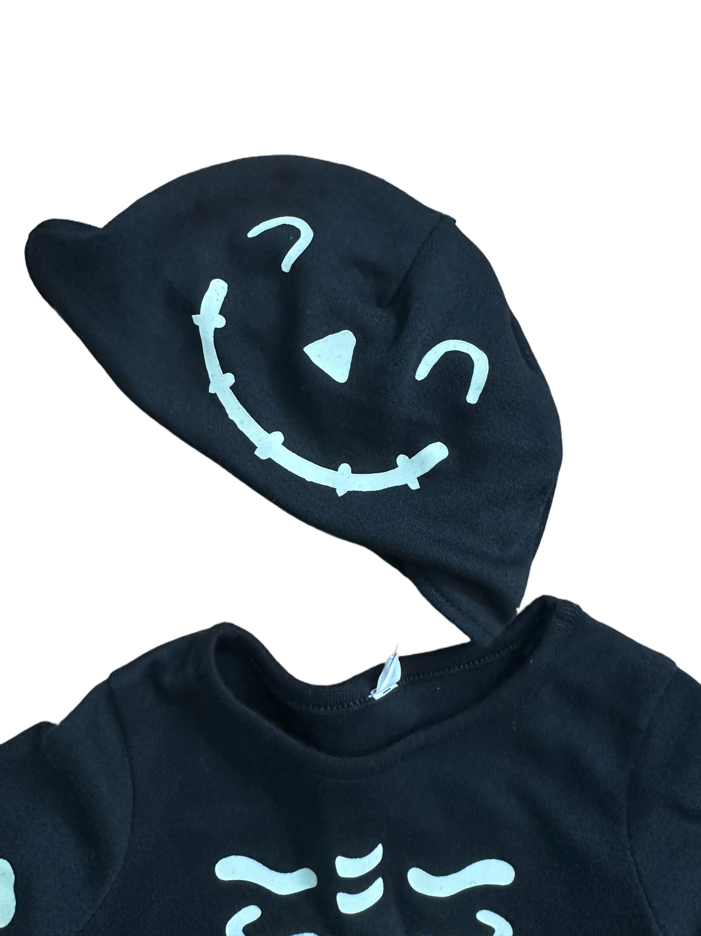 Baby glow in the dark skeleton sleep suit with hat Age 3/6mths