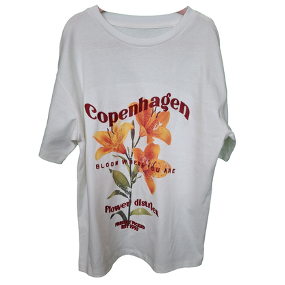 Girl's Short Sleeved T-Shirt with Flower Print Age 9/10yrs