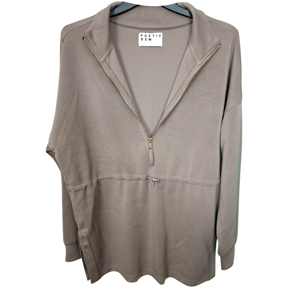 Woman's Casual/Sport Top