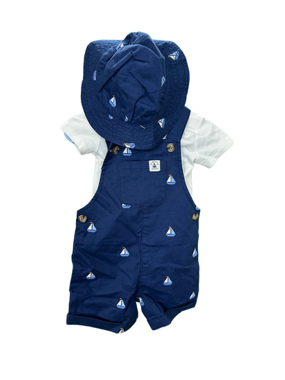 Baby boys short dungeree's , t-shirt and sun hat set
