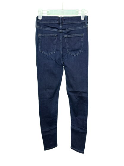 Woman's stretch jeans