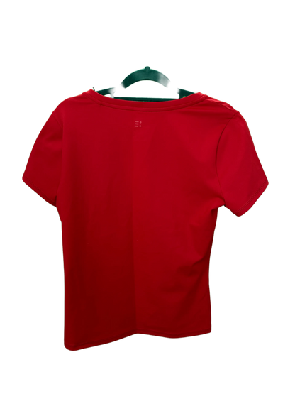 Woman's short sleeved active wear top