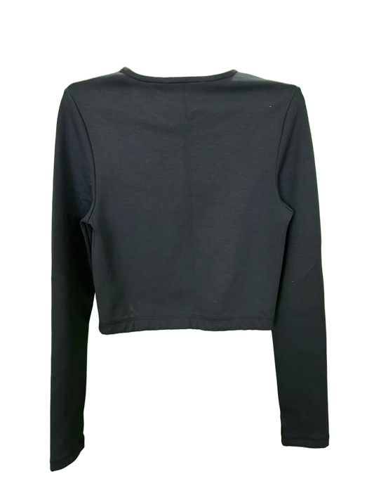 Woman's active long sleeved short top