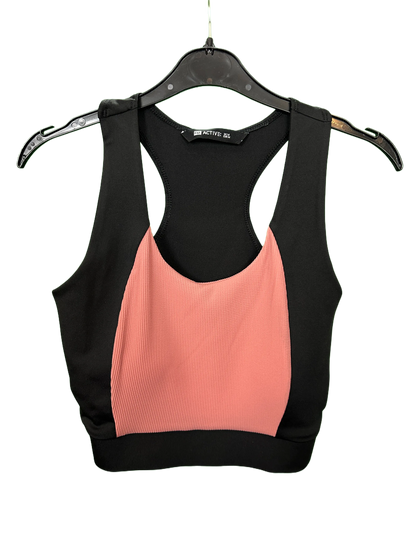 Woman's active wear cropped top