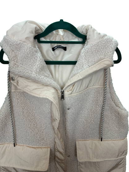 Woman's Teddy Fleece Gilet with hood