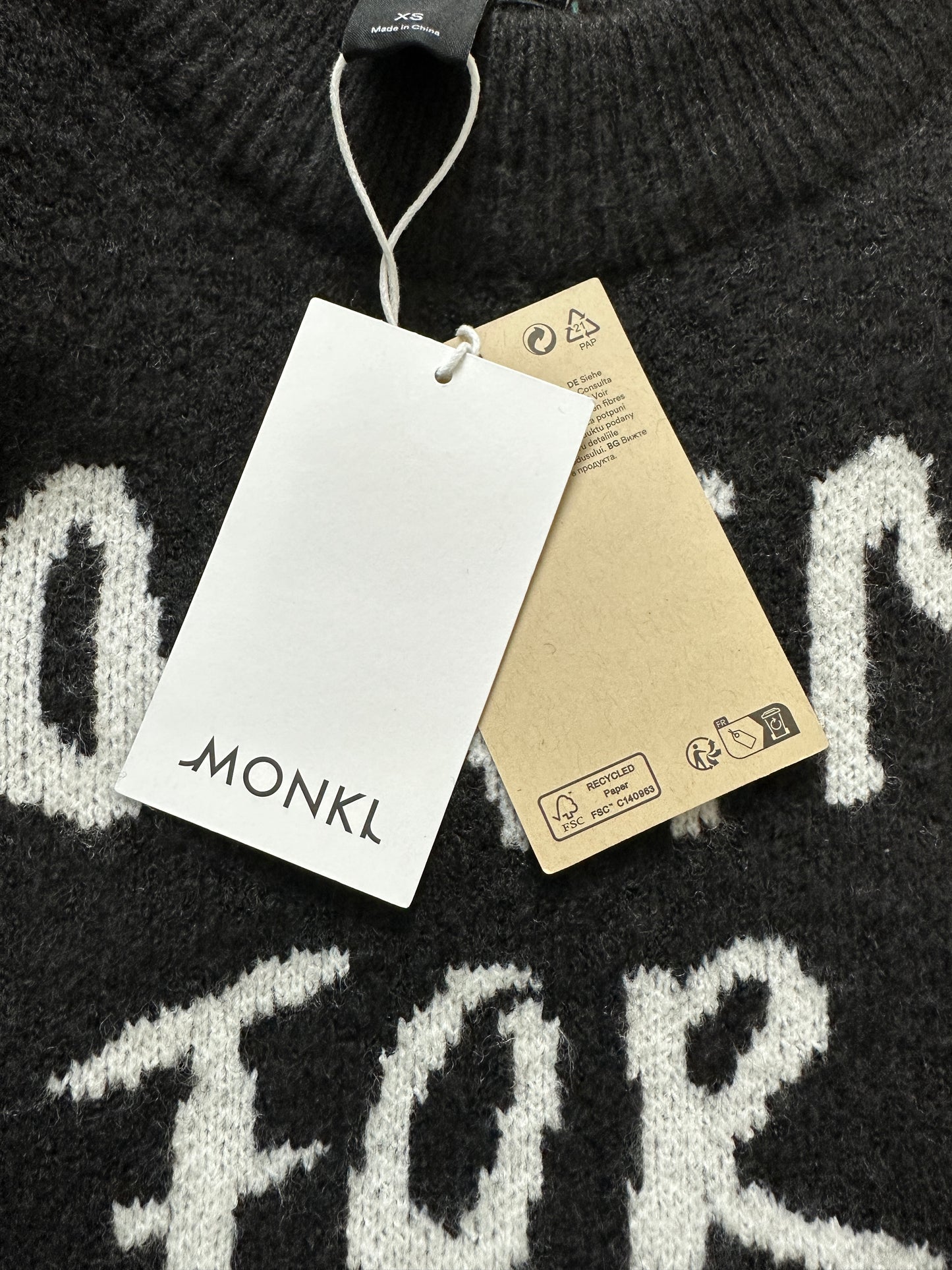 Woman's MONKI Jumper