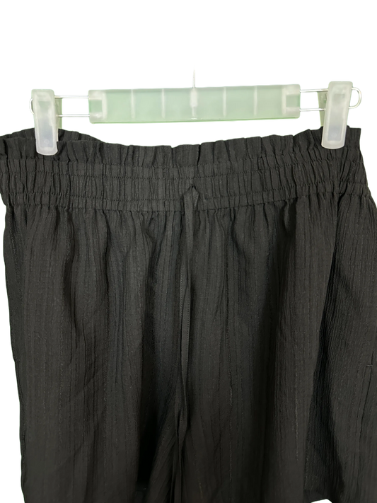 Woman's  Textured Short's Size 12