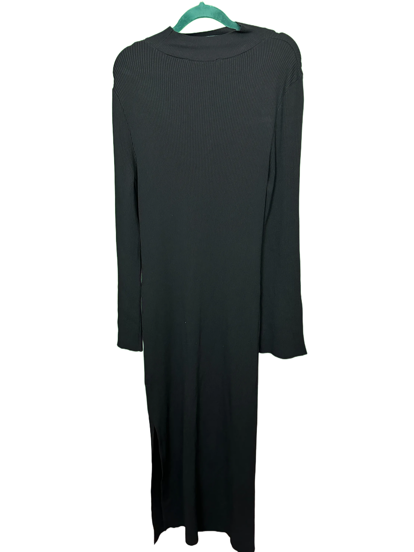 Woman's Long Sleeved Full Length Ribbed Dress Size 12