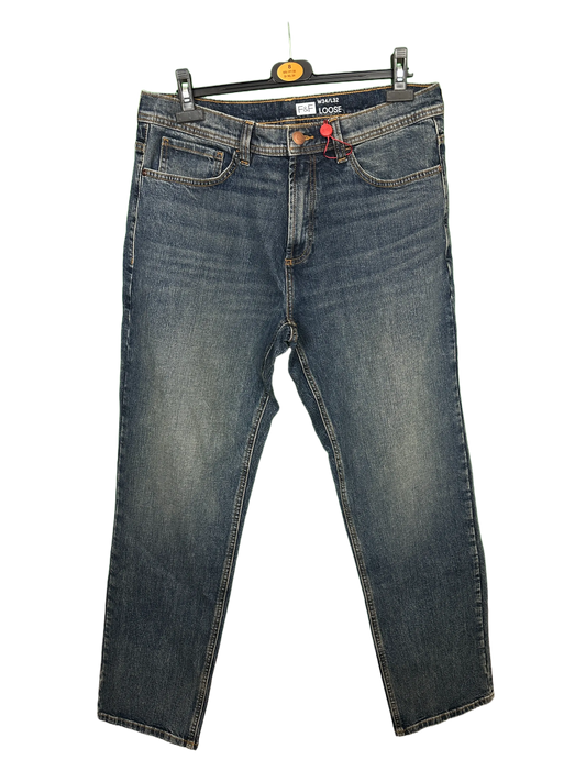 Men's Jean's Size Waist 34" Leg 32"