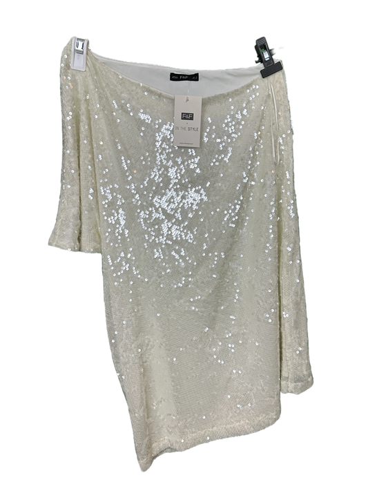 Woman's Fully Lined Sequin Off the shoulder Evening Dress Size 12